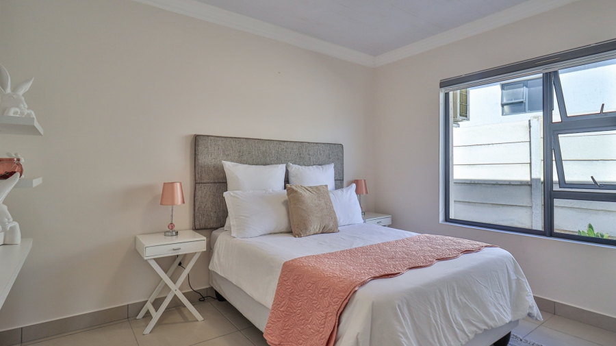 4 Bedroom Property for Sale in Seemeeu Park Western Cape